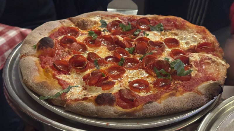 Lombardi's · 1